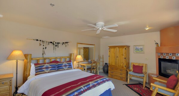 1 bedroom, desk, free WiFi, bed sheets