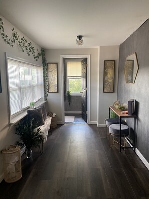 Interior - New!!! Luxury-2BR-Apt w/ Free Wifi, Parking & Breakfast (Lochearn)