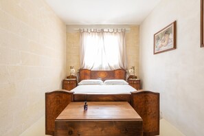 2 Schlafzimmer, Internetzugang, Bettwäsche