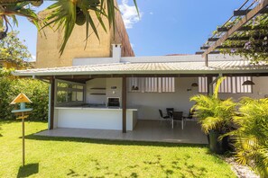 Aire de pique-nique/barbecue