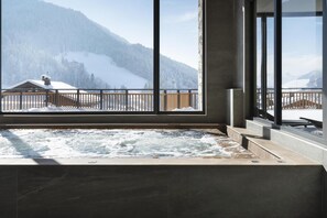 Interior - Wifi, view mountain, fitness, swimming pool, balcony, parking, tv, ski locker, 80m² (Le Grand-Bornand)