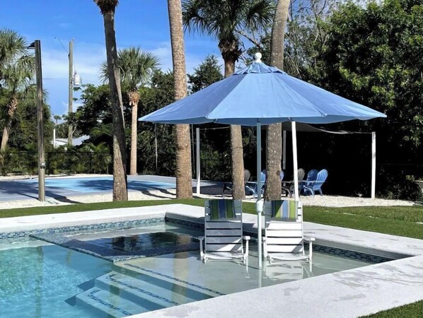 Udendørs pool, opvarmet pool