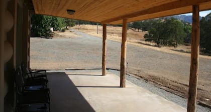 Kaweah Riverside Retreat