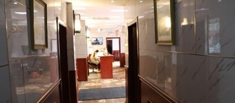 Chunlan Business Hotel