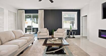 Entire House 5 Minutes to Silver Springs State Park in Ocala, Florida/ Sleeps 12