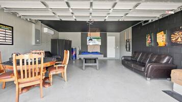 Spielezimmer