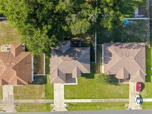 Exterior - Entire House 5 Minutes to Silver Springs State Park in Ocala, Florida/ Sleeps 12 (Ocala)