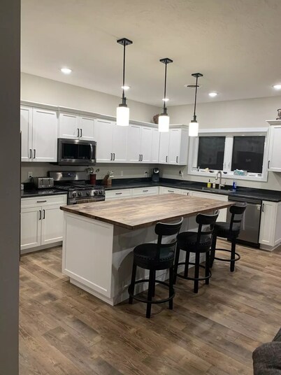 Home in Spring/Cow Creek. 15 miles North of Pierre, SD