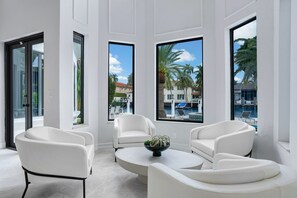 Interior - WATERFRONT MANSION (Fort Lauderdale)