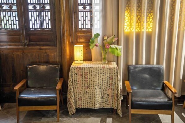 Interior - Building A, Futongyuan Inn, Tianqi Hongcun, Huangshan (Yi County)