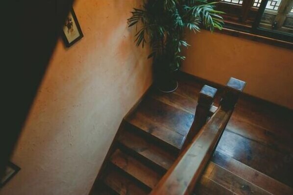 Interior - Building A, Futongyuan Inn, Tianqi Hongcun, Huangshan (Yi County)