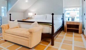 1 bedroom, premium bedding, minibar, in-room safe