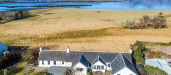 4 bedroom accommodation in Appin