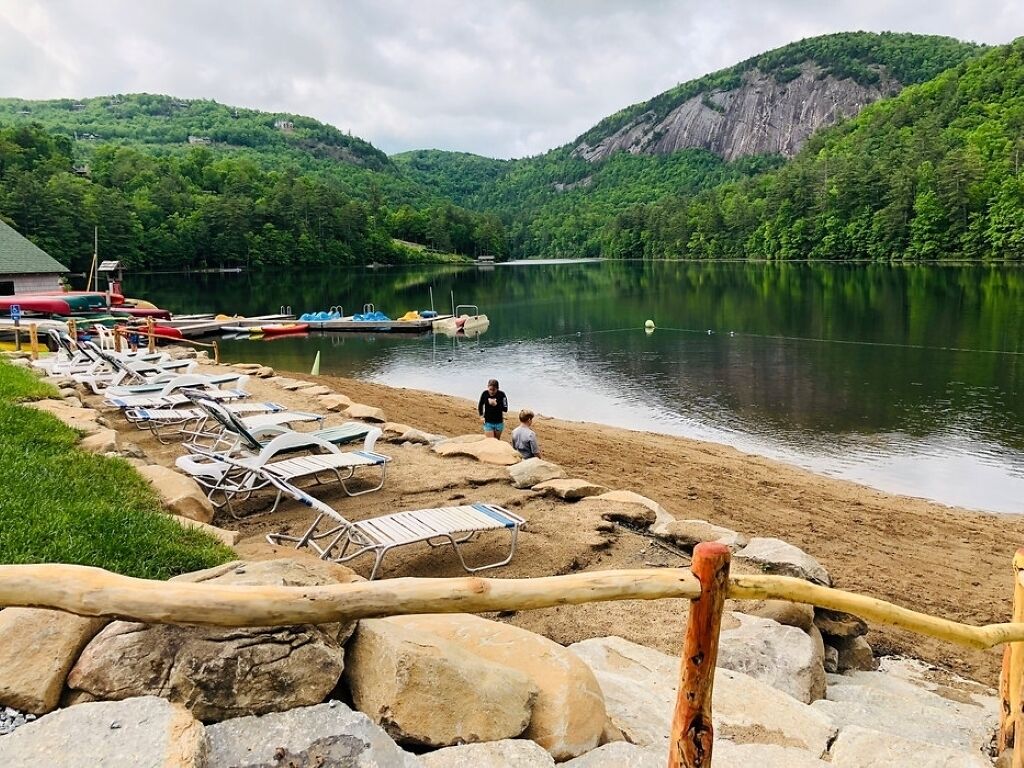 Private Lake for guests