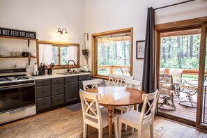 Fridge, microwave, oven, stovetop - Cabin In The Pines - Walk to Sargents Wildlife Area (Chama)