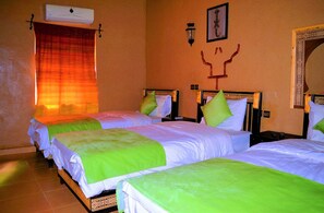 8 chambres, bureau, accès Internet, draps fournis