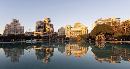 Home2Book Stylish & Roomy Santa Cruz City Center