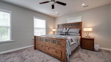 4 chambres, bureau, fer et planche à repasser, Wi-Fi gratuit