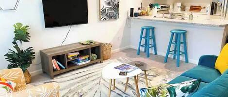 Smart TV, table tennis, books