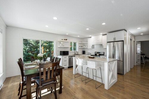 Peaceful Parkside Cottage