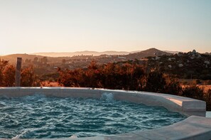 Seasonal outdoor pool - Glamping Valle de Guadalupe with private bathroom by Yuma Resort (Valle de Guadalupe)