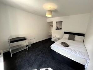 4 bedrooms, WiFi