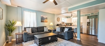 Stylish 2BR Unit Near Roswell & Woodstock
