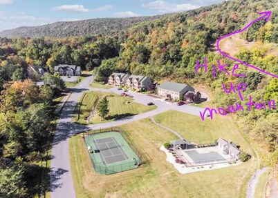 Cozy, renovated Ski & Hiking Getaway - Whitetail