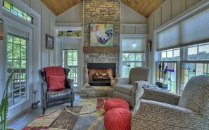 Interior - Blue Ridge -  In town well appointed home (Blue Ridge)