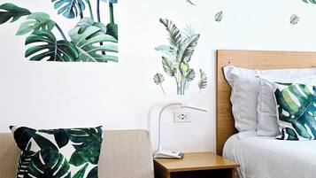 1 bedroom, desk, iron/ironing board, free WiFi