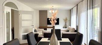 Modern urban villa in a quiet location - 5 minutes from the nature park