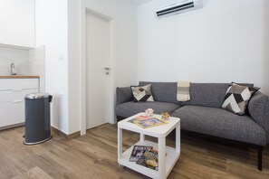 Smart TV - STUDIO NOMADIC - work & enjoy in Kaštela (Kaštel Gomilica)