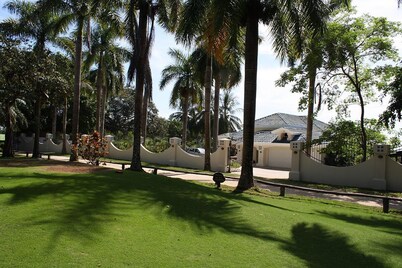 Luxury Tambor Estate with private pool, jacuzzi, and panoramic view