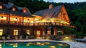Outdoor pool, a heated pool - NEW! Movie Theater, Pool Table, Hot Tub and MORE in Bear Lake Reserve!! (Tuckasegee)