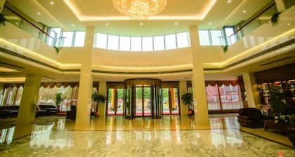Starshar Hotel