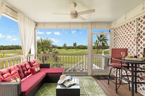 Property grounds - Coral Breeze by AvantStay | Close to Beach w/ Balcony & Shared Pool! (Key West)