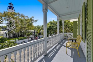 Property grounds - Lighthouse Villa by AvantStay | Southernmost Point w/ Pool, Patio | Long Stays (Key West)
