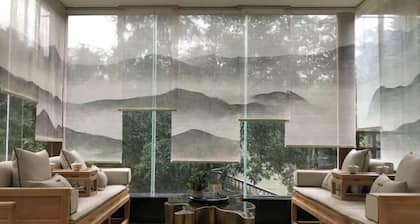 Yunjishan Hotspring Holiday Village