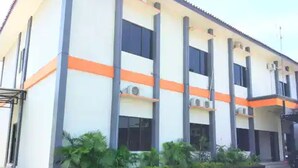 Parking - Hotel Nuansa Ngawi (Ngawi)