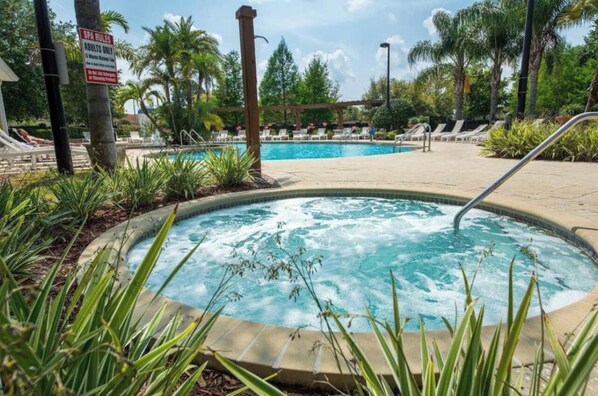 Außenpool, beheizter Pool