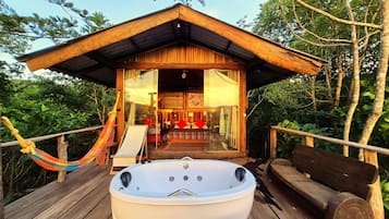 Ninho do Amor | 1 quarto, frigobar, individualmente mobiliados