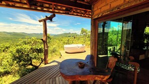 Hawk's Nest | Terrace/patio - Ecopousada Toca do Guará (Alto Paraíso de Goiás)