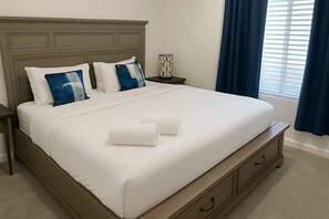 4 bedrooms, desk, iron/ironing board, free WiFi - Escape to your Desert Hideaway!  (Thousand Palms)