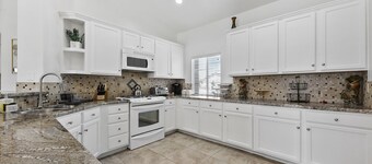 Escape to your Desert Hideaway! 
RVC-1541