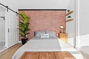 1 Schlafzimmer, Schreibtisch, Reisekinderbett, kostenloses WLAN