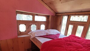 Bed sheets - Rara Cultural Resort (Rara)