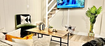 Modern Two Bedroom In-law Suite