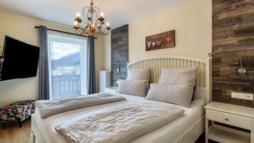 3 habitaciones, wifi gratis y ropa de cama