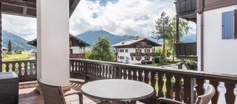 'Apartment Kaisereck Top 3' with Balcony & Wi-Fi