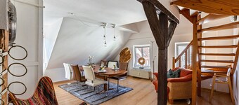 Apartment "Blumenhaus Friedrichstadt" with Wi-Fi